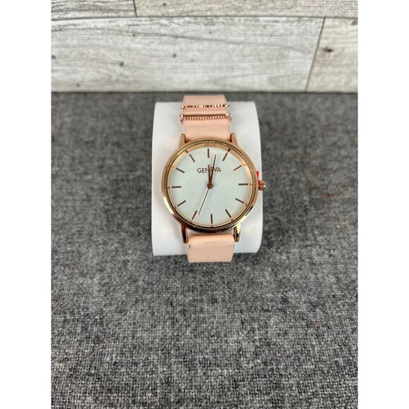 Geneva Other - GENEVA WOMEN’S ROSE Gold Quartz Watch 9.5 Inch Elegant Vintage Accessory Gift